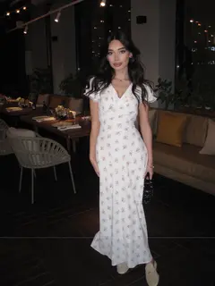 Аделина эскорт в городе Питер