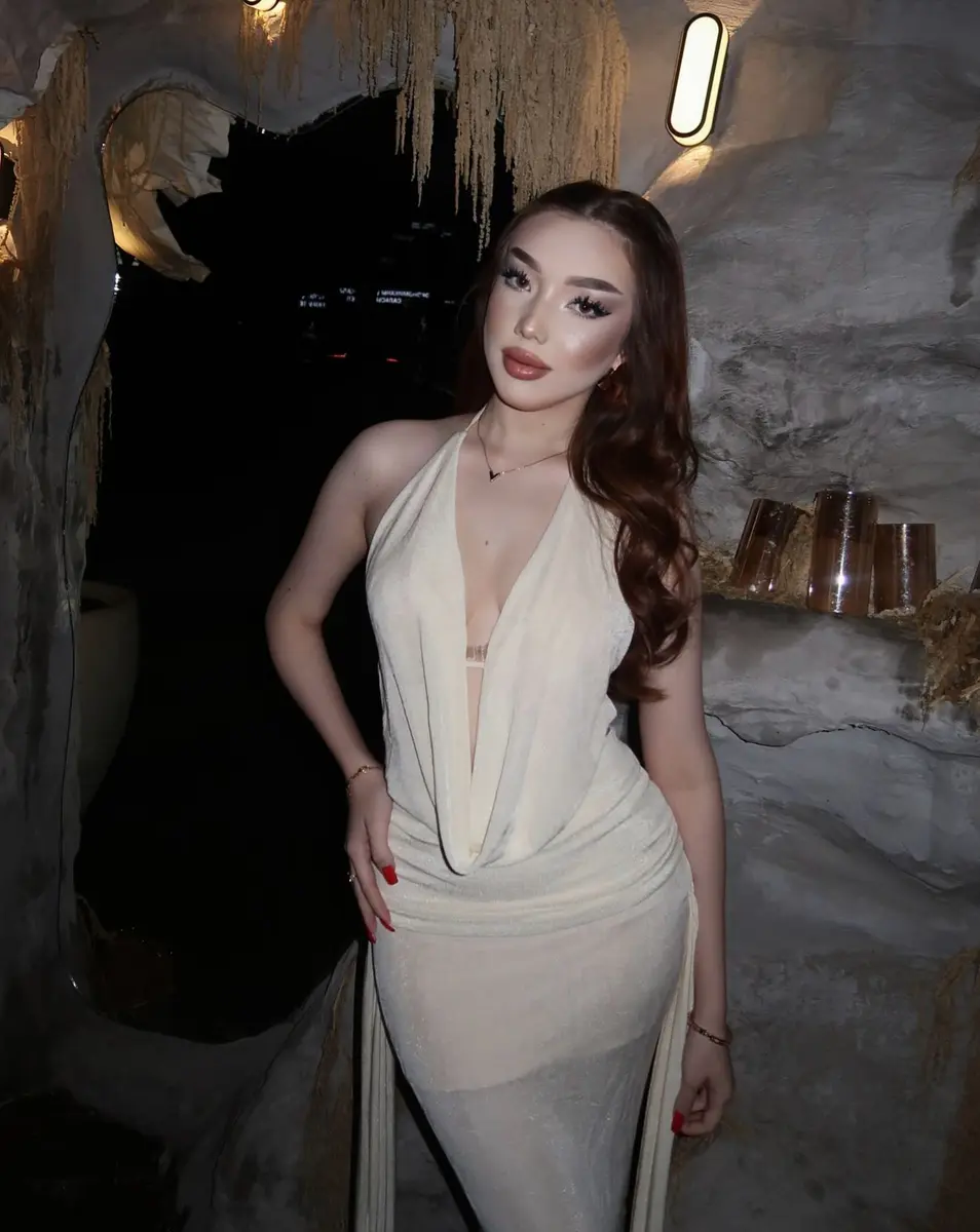 Айанна эскорт в городе Питер