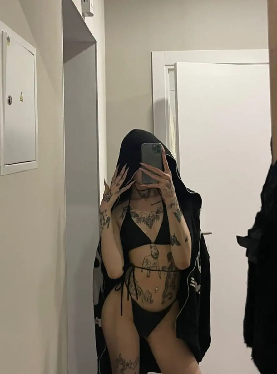 Эвелин эскорт в городе Питер