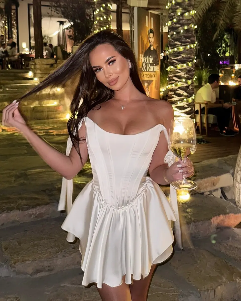 Изабелла эскорт в городе Питер