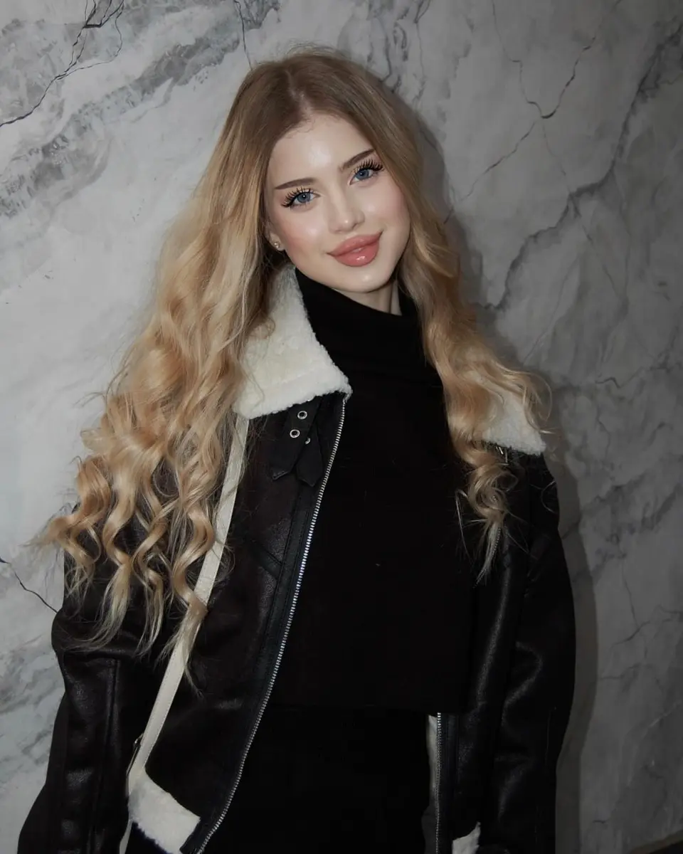 Лили эскорт в городе Питер