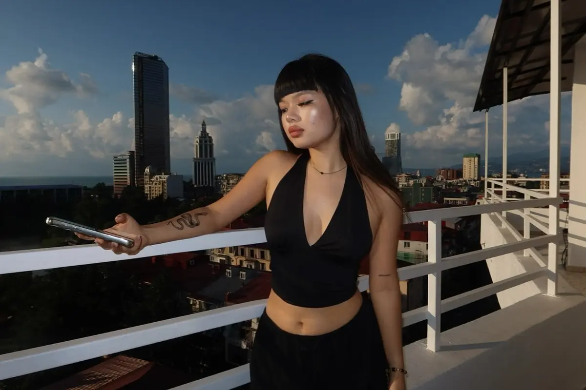 Мейру эскорт в городе Питер