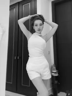 Мелисанда эскорт в городе Питер