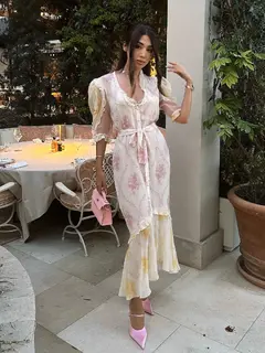 Самал эскорт в городе Питер