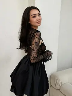 Сора эскорт в городе Питер